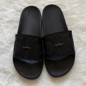 Salvatore Ferragamo Black Logo Slides
